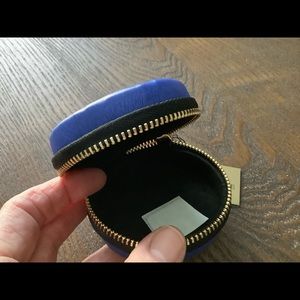 Leather Earbuds case
